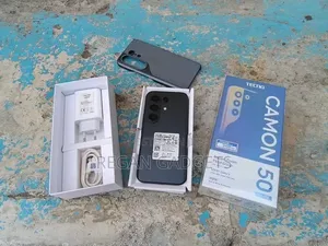 New Tecno Camon 50 Pro 256 GB Black