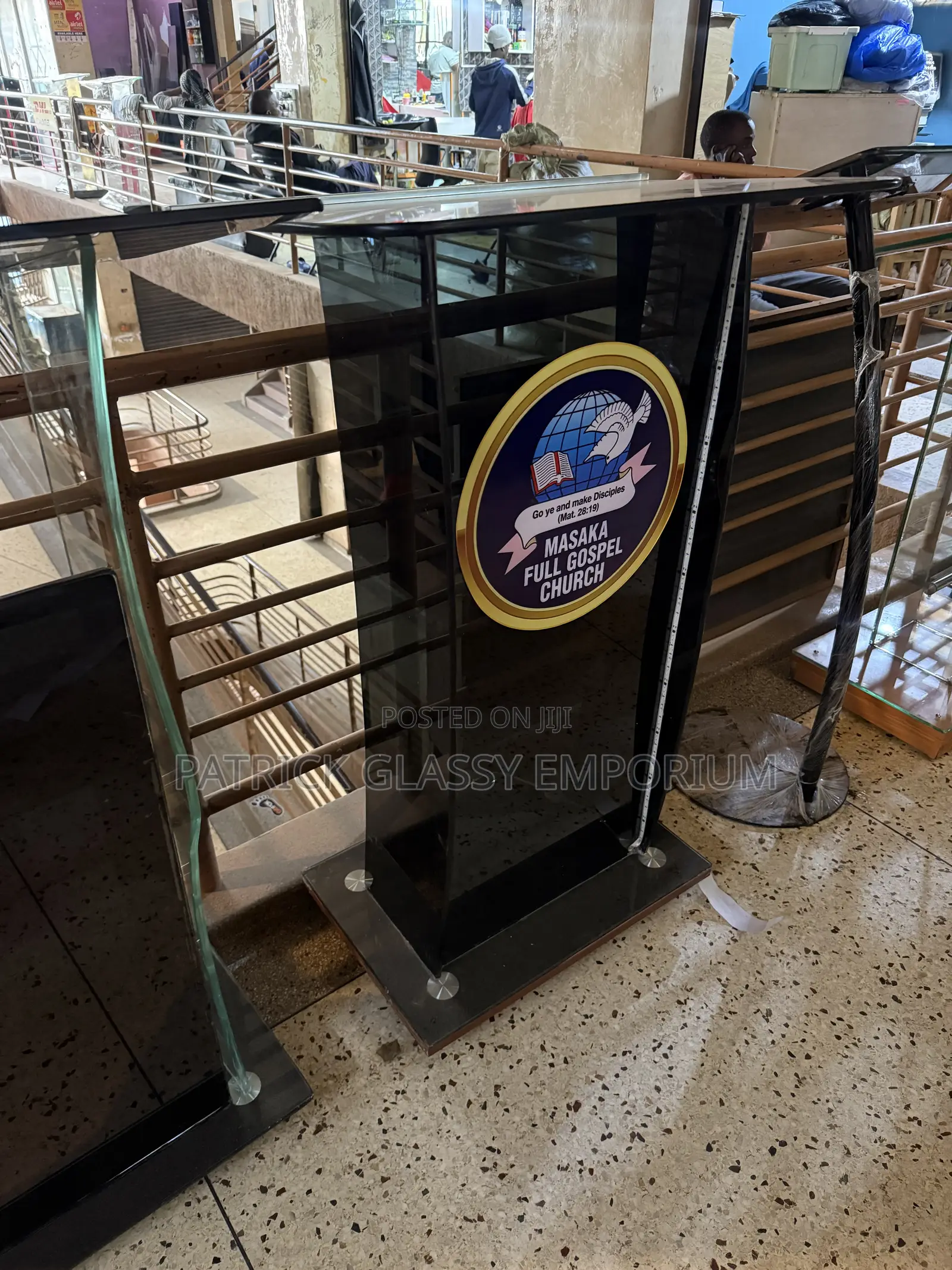 Glass Pulpits