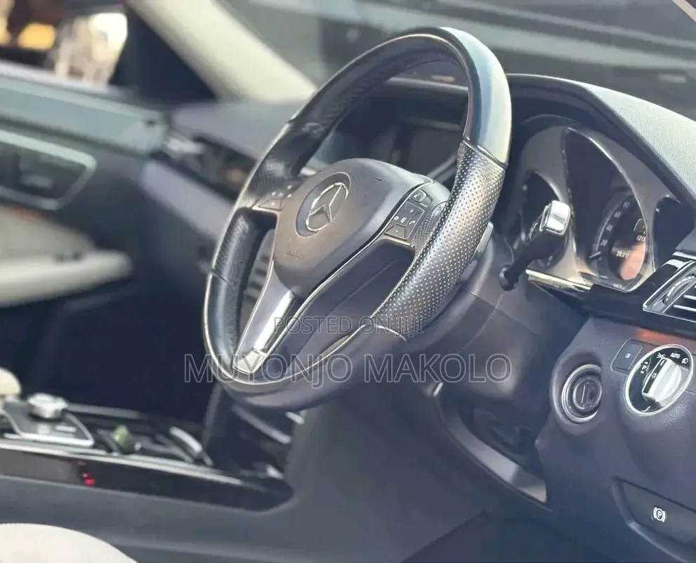 Mercedes-Benz E250 2012 Black