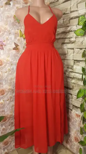 Women Elegant Dresses Suitable for Parties