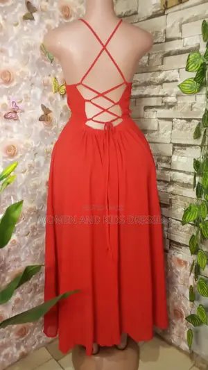 Women Elegant Dresses Suitable for Parties