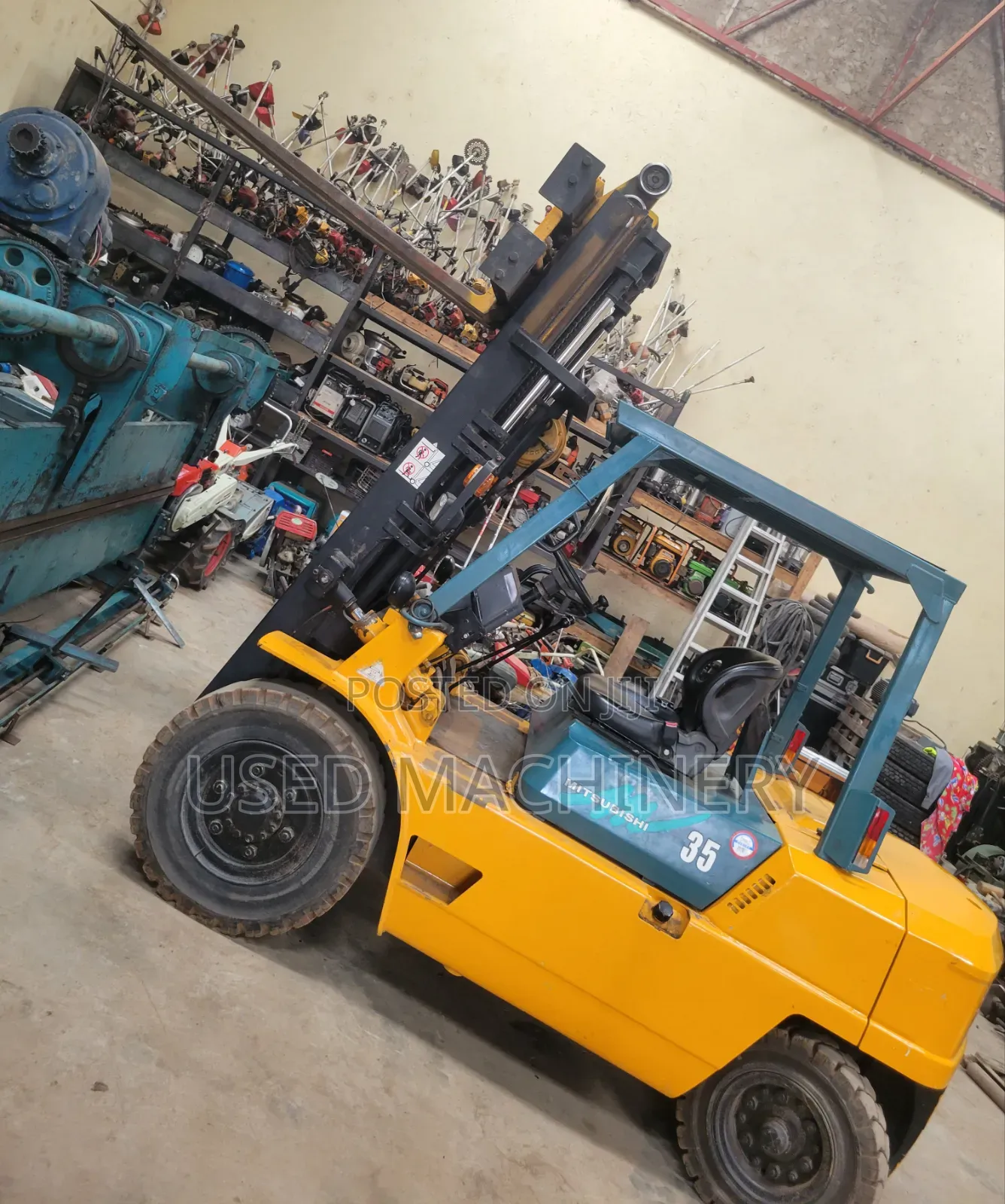 Mitsubishi FD35 Forklift