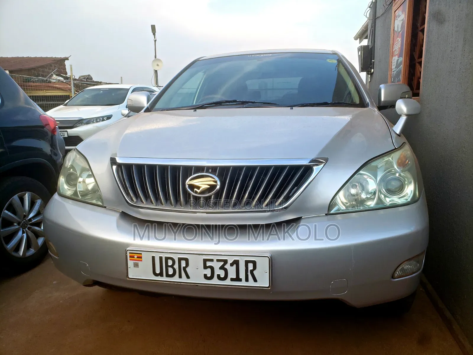 Toyota Harrier 2011 White