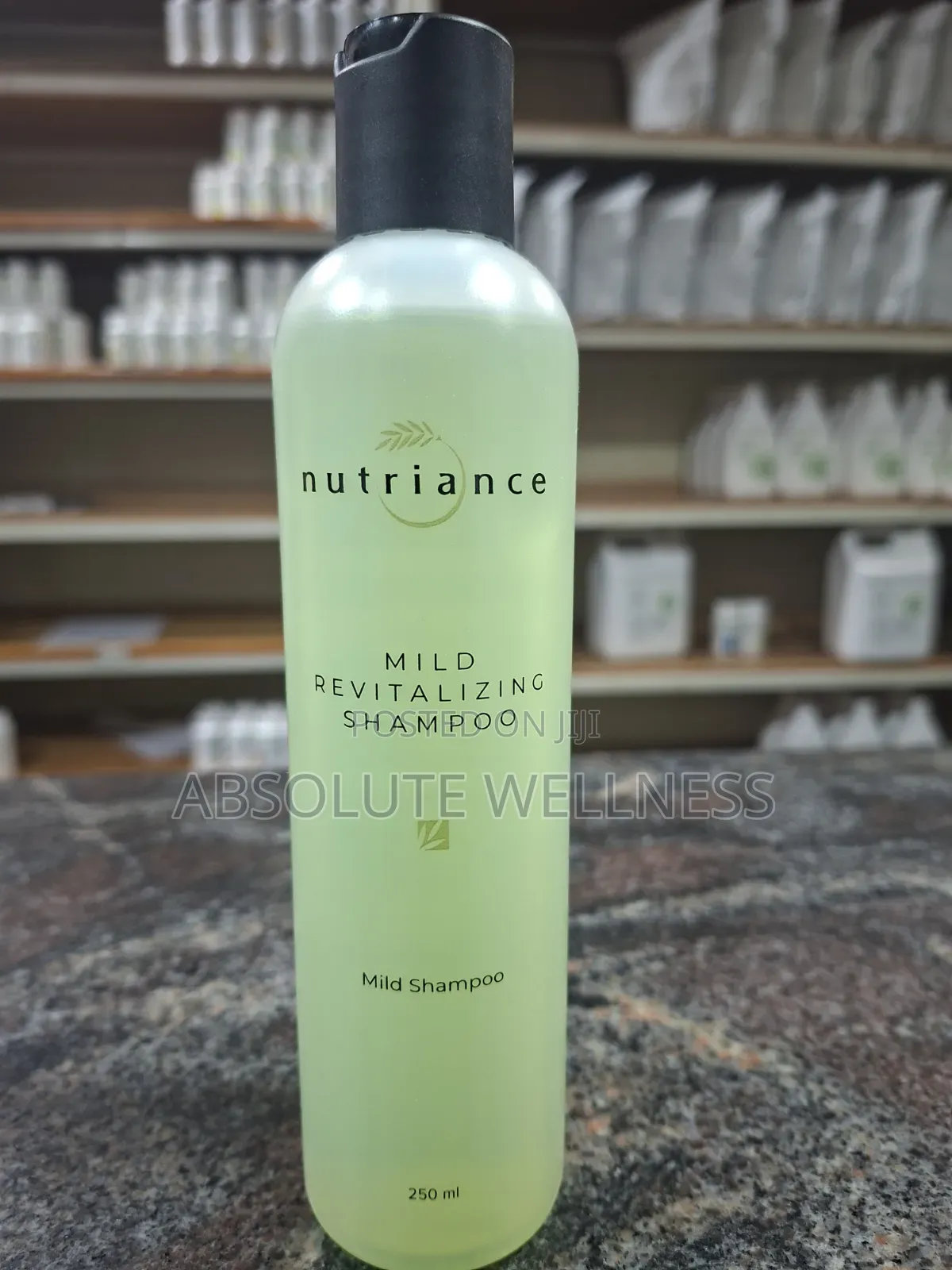 Mild Revitalising Shampoo - Unisex