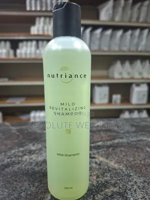 Mild Revitalising Shampoo - Unisex