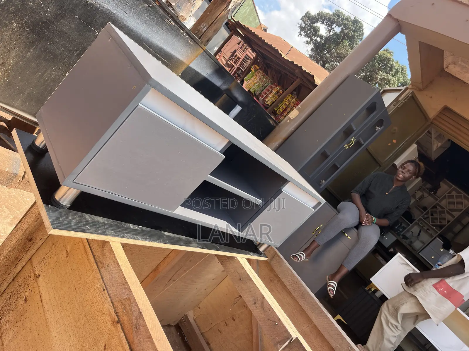 TV Stand Half Doo
