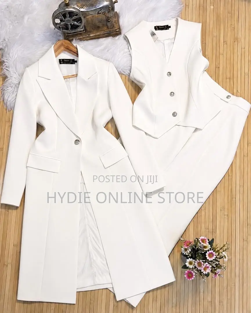 Plain Ladies Suit Three-Piece
