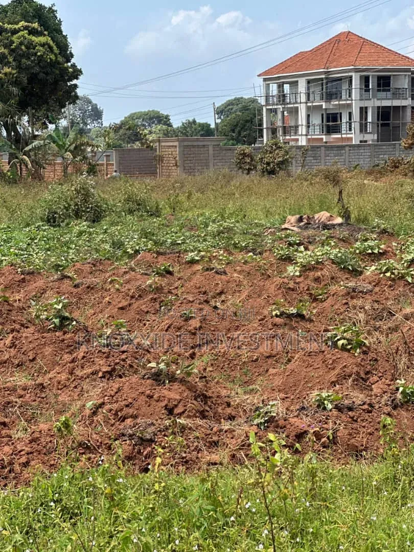 Plot for Sell 40x30ft at 15m Bira Kireka