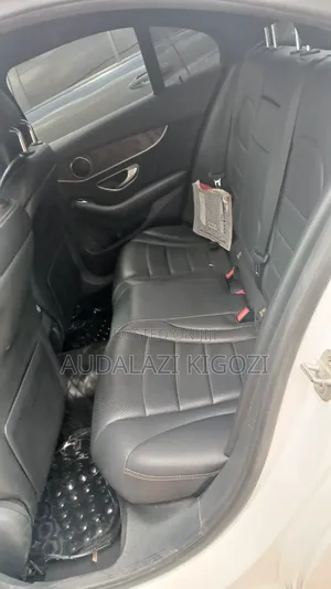 Mercedes-Benz C200 2016 White