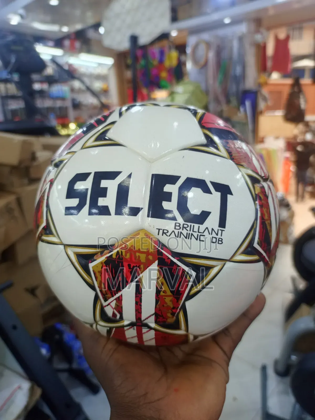 Select Brillant Training DB Size 4 Soccer Ball