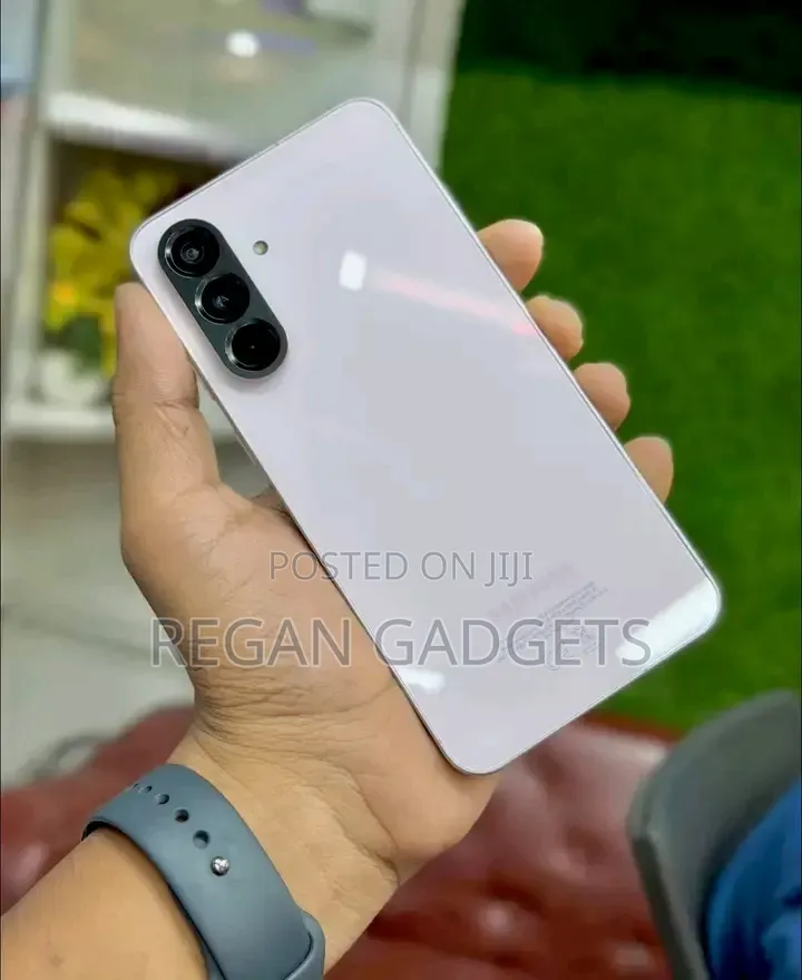 New Samsung Galaxy A56 256 GB Gray