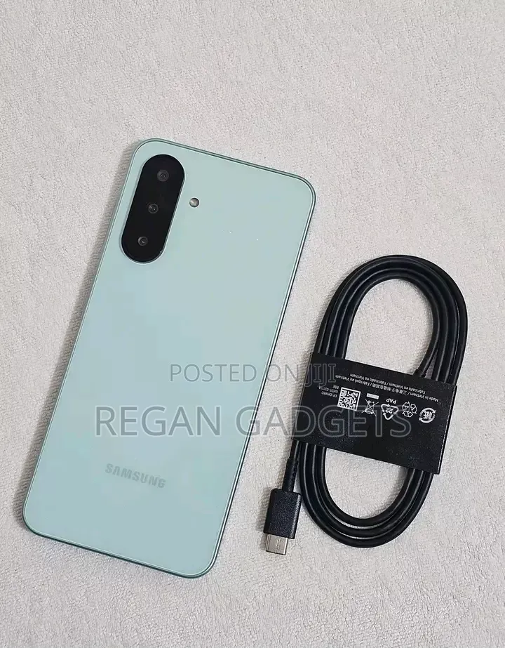 New Samsung Galaxy A16 5G 256 GB Green