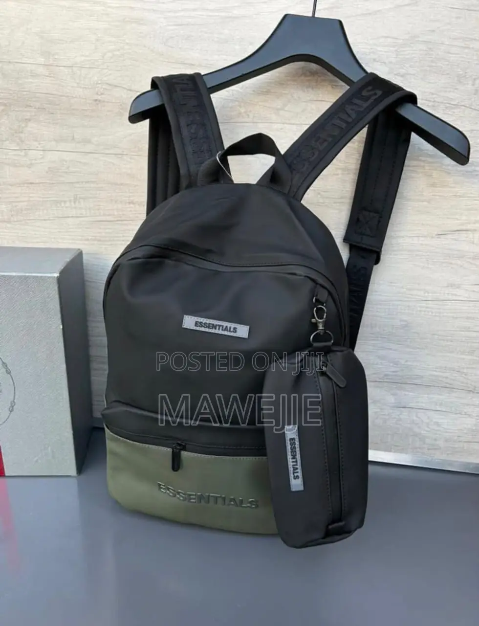 Essential Back Pack