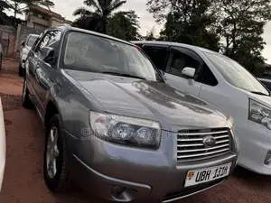 Subaru Forester 2006 Silver