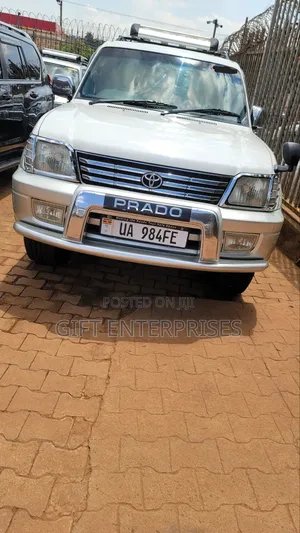 Toyota Land Cruiser Prado 2.7 16V 5dr 2001 Silver