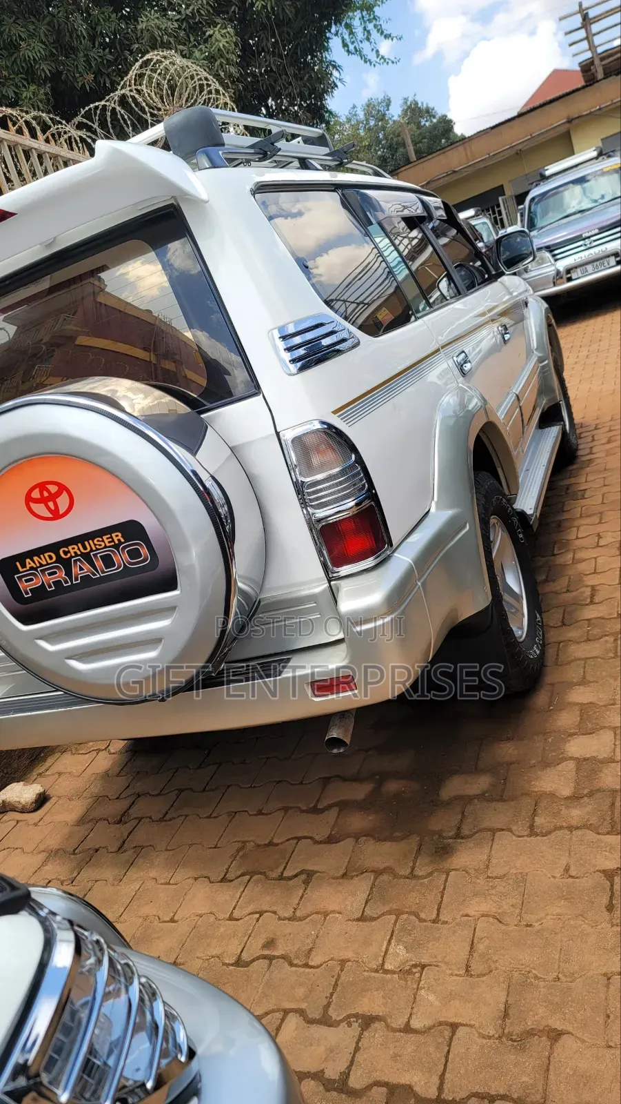 Toyota Land Cruiser Prado 2.7 16V 5dr 2001 Silver
