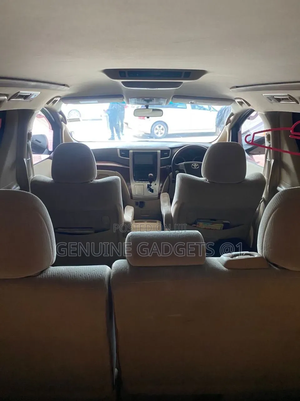 Toyota Alphard 2.4 Petrol AWD 2013 White