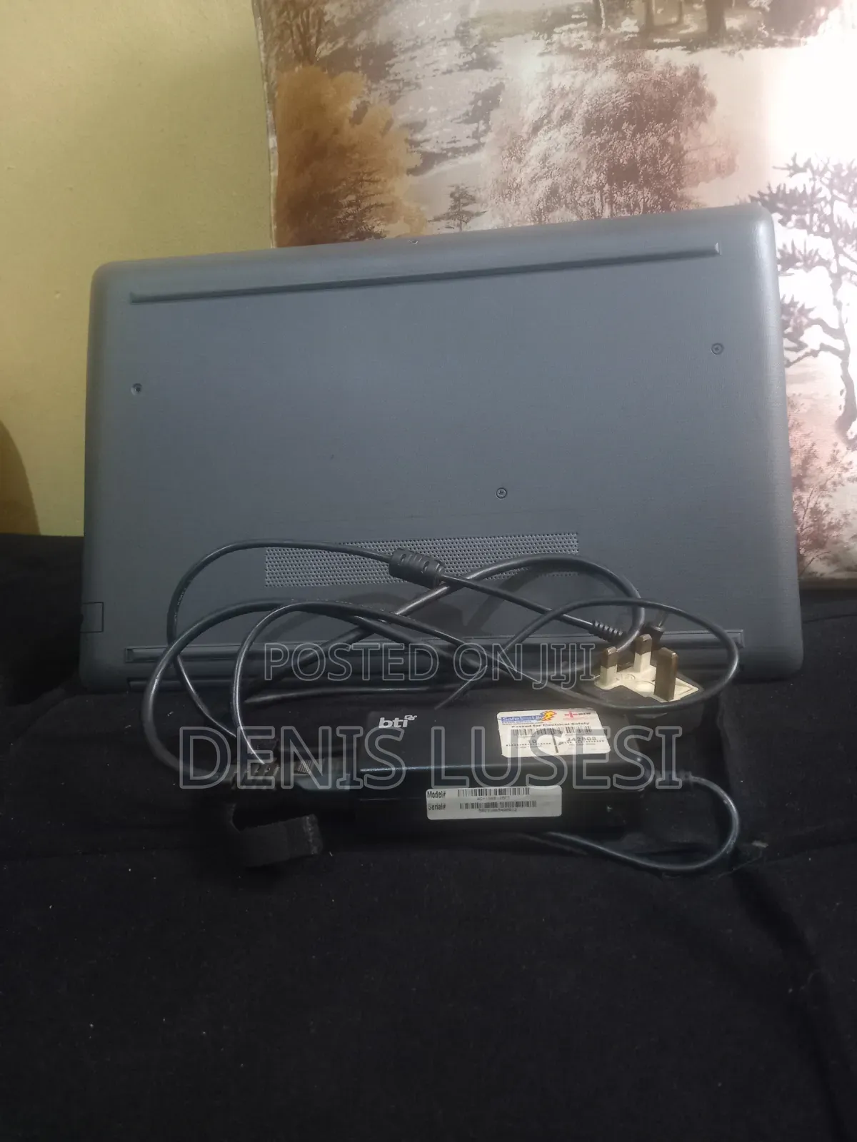 Laptop HP Pavilion 15 4GB Intel Core i3 HDD+SSD 500GB