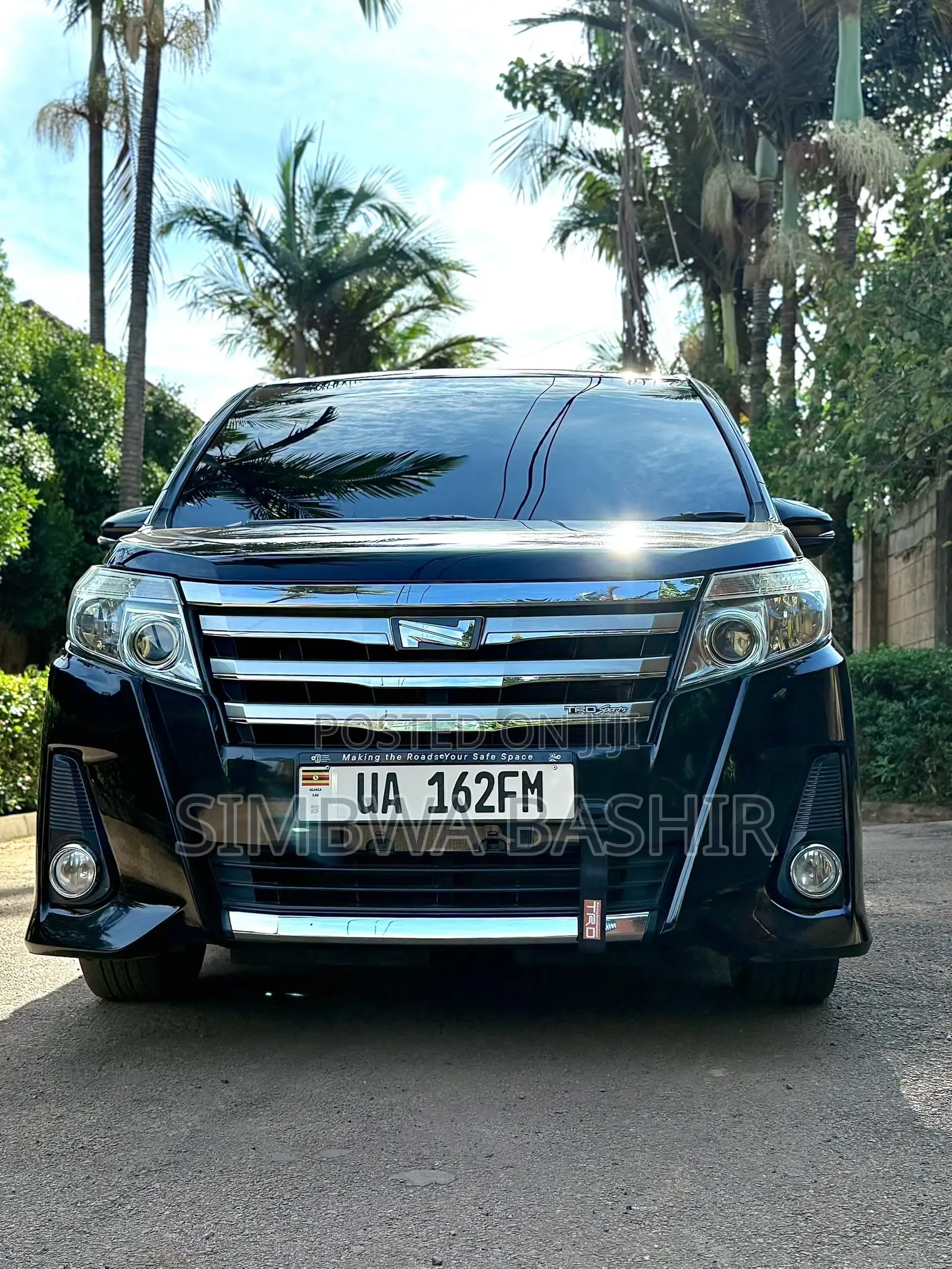 Toyota Noah 2013 Black