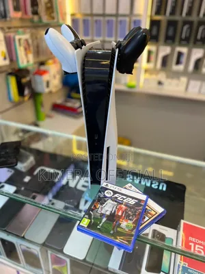 PlayStation 5 Standard Edition
