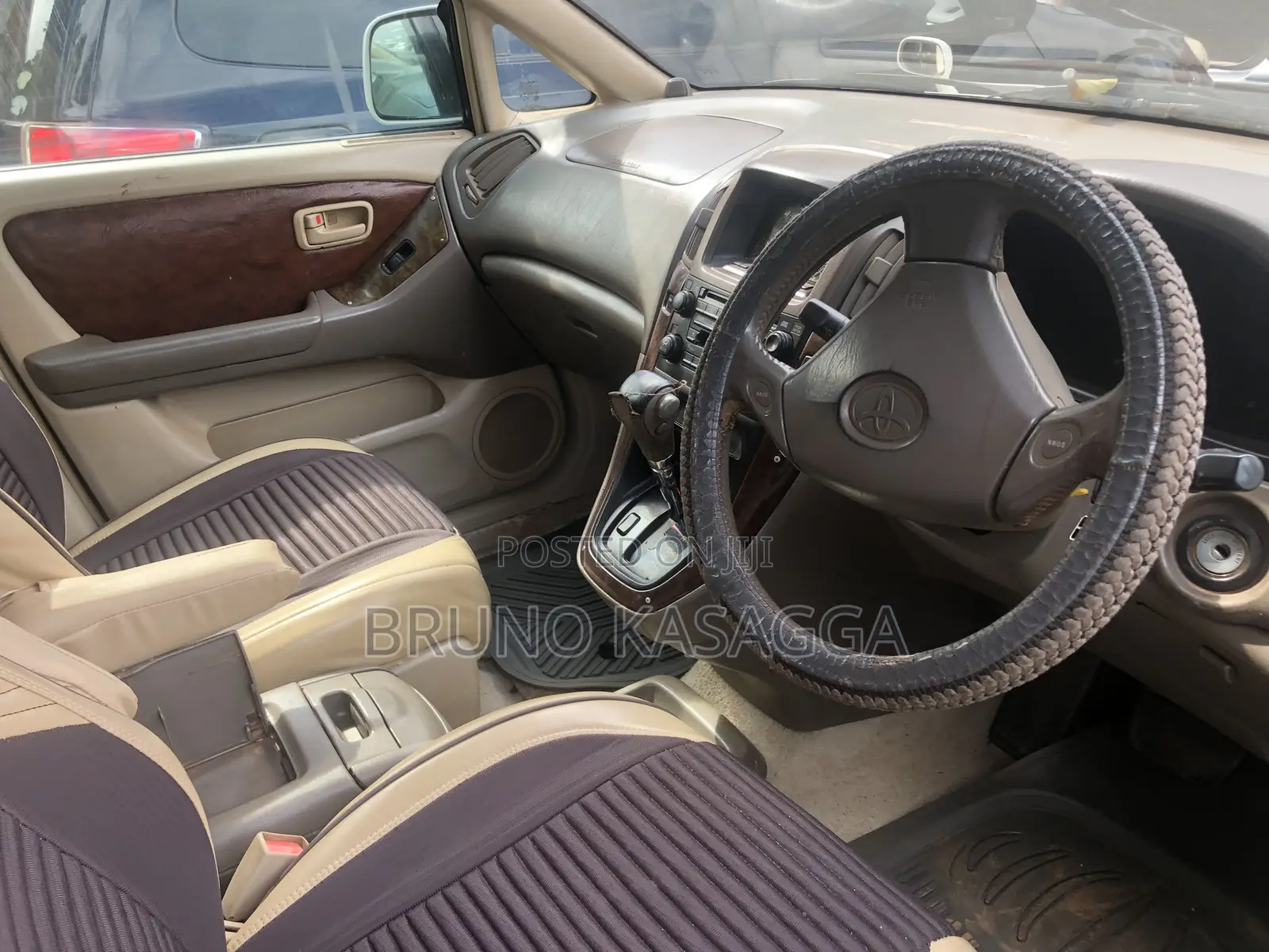 Toyota Harrier 1999 White