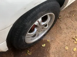 Toyota Harrier 1999 White