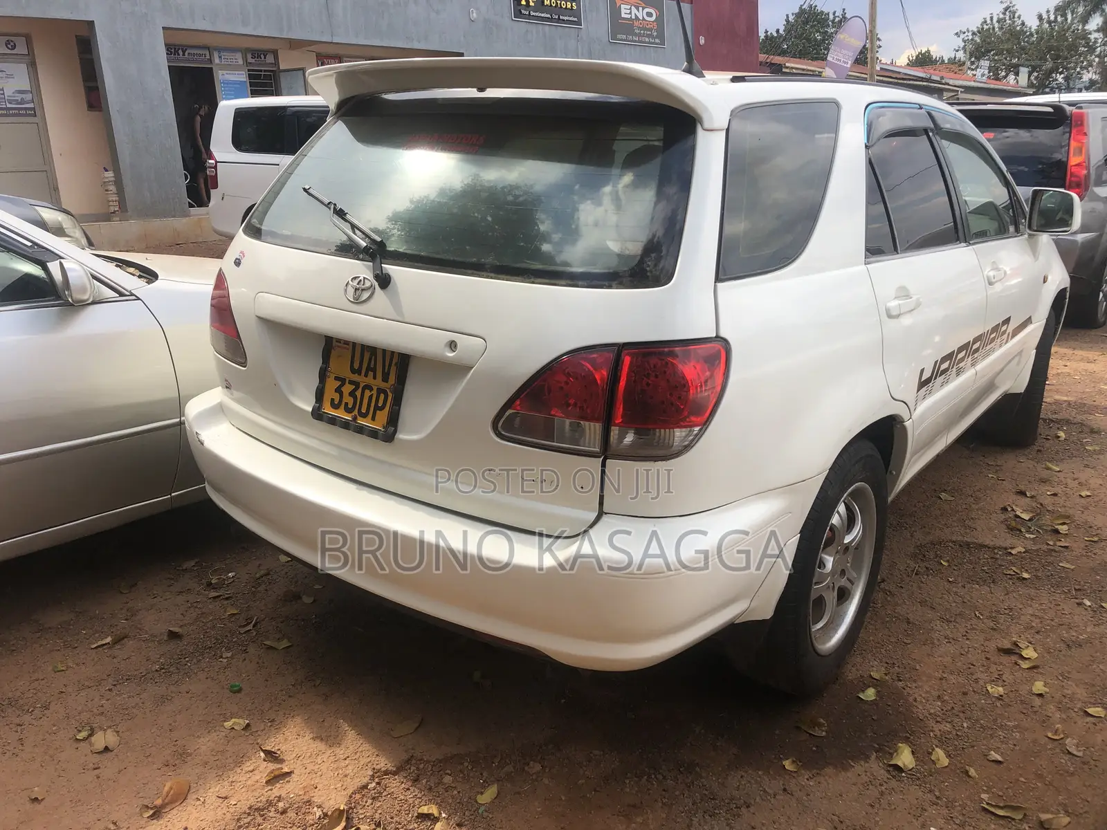 Toyota Harrier 1999 White