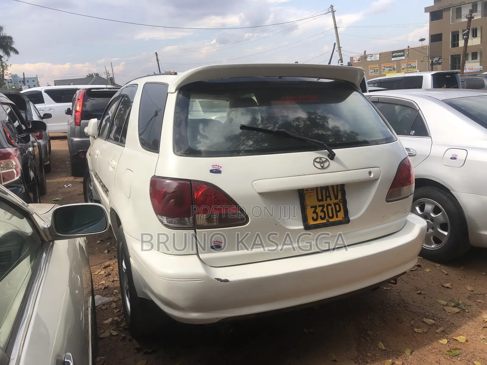 Toyota Harrier 1999 White