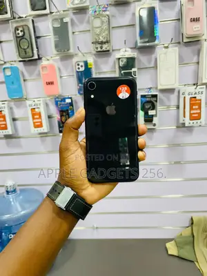 Apple iPhone XR 64 GB Black