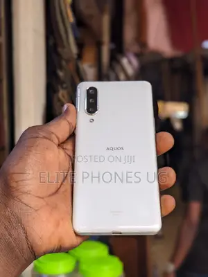 Sharp Aquos Zero 5G Basic 128 GB White
