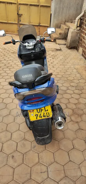 Yamaha Majesty 2016 Blue