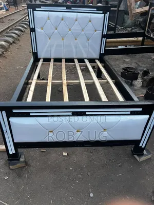 Lexington Bed 4*6