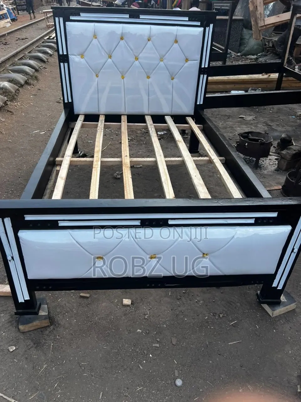 Lexington Bed 4*6