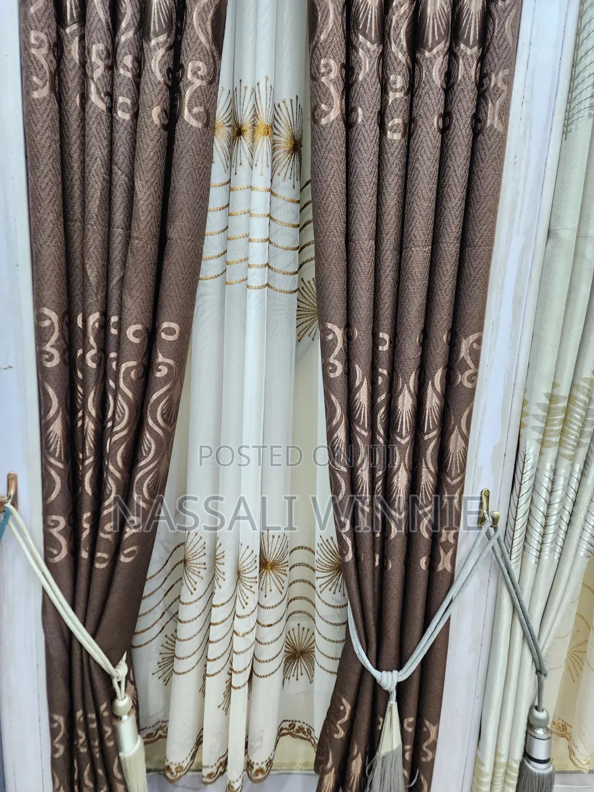 Luxury Curtains for a Beautiful Leaving