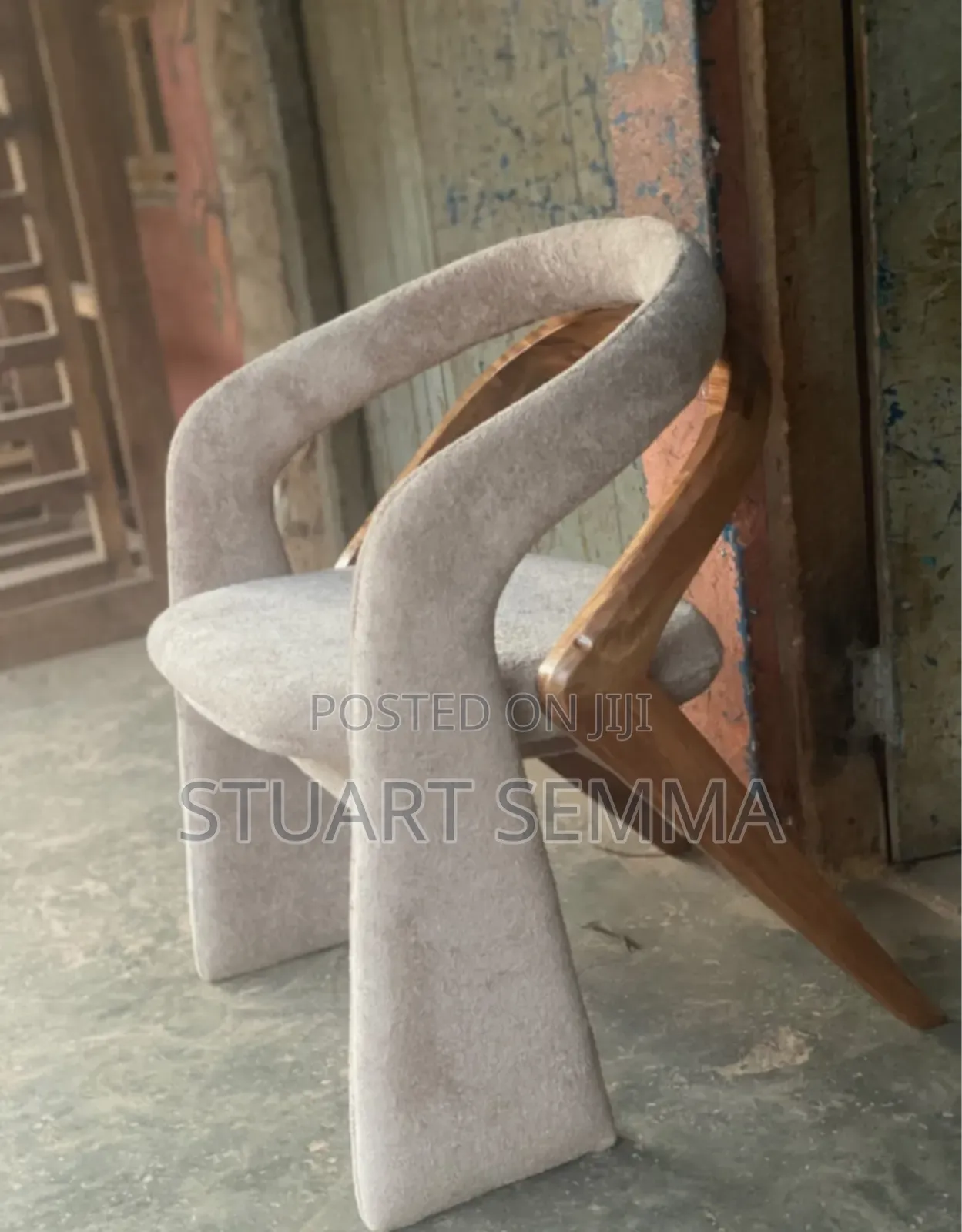 Dinning Table