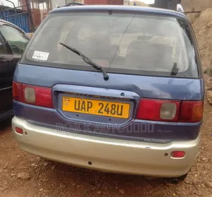 Toyota Ipsum 1998 Blue