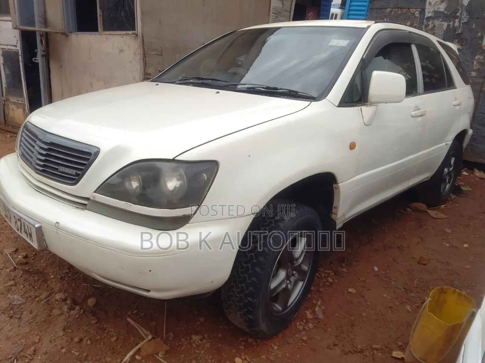 Toyota Harrier 3.0 V6 2000 White