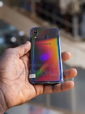 Samsung Galaxy A40 64 GB Blue