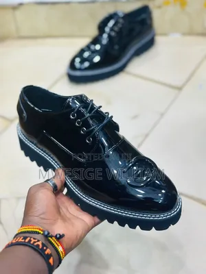 Shoes Men in All Sizes