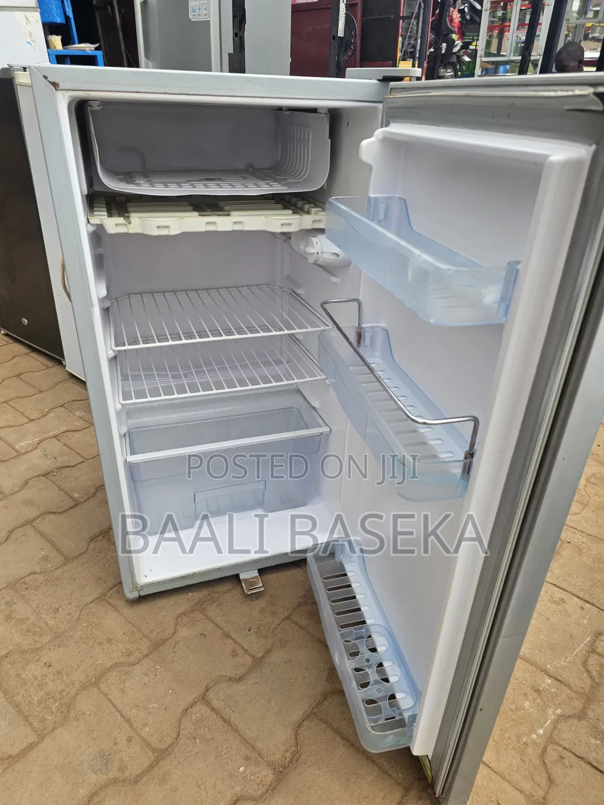 Fridge-Model 120