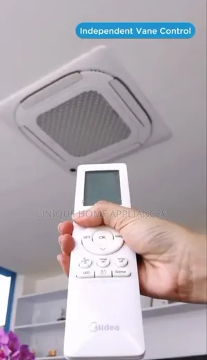 Midea 36HRFN8 Inverter Ceiling Cassette
