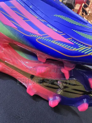 Football Shoes Crazylight Model