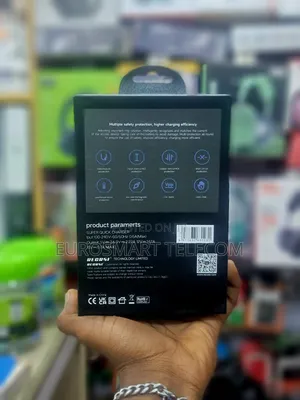 Recrsi 67 Wats Super Fast Charger