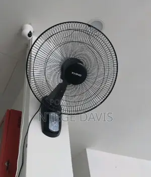 Wall Stand Fan.