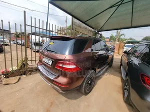 Mercedes-Benz M Class 2015 Maroon