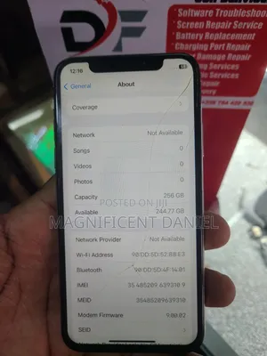 Apple iPhone X 256 GB White