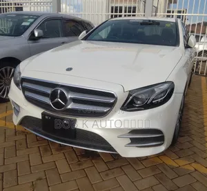 Mercedes-Benz E200 2017 White