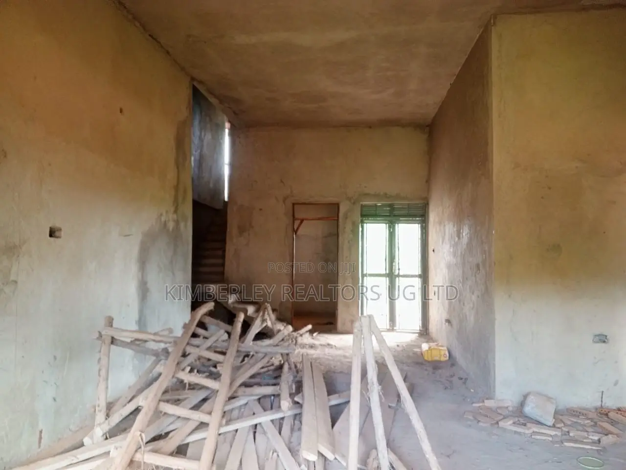 5-Bedroom House for Quick Sale – Kasangati Buwambo