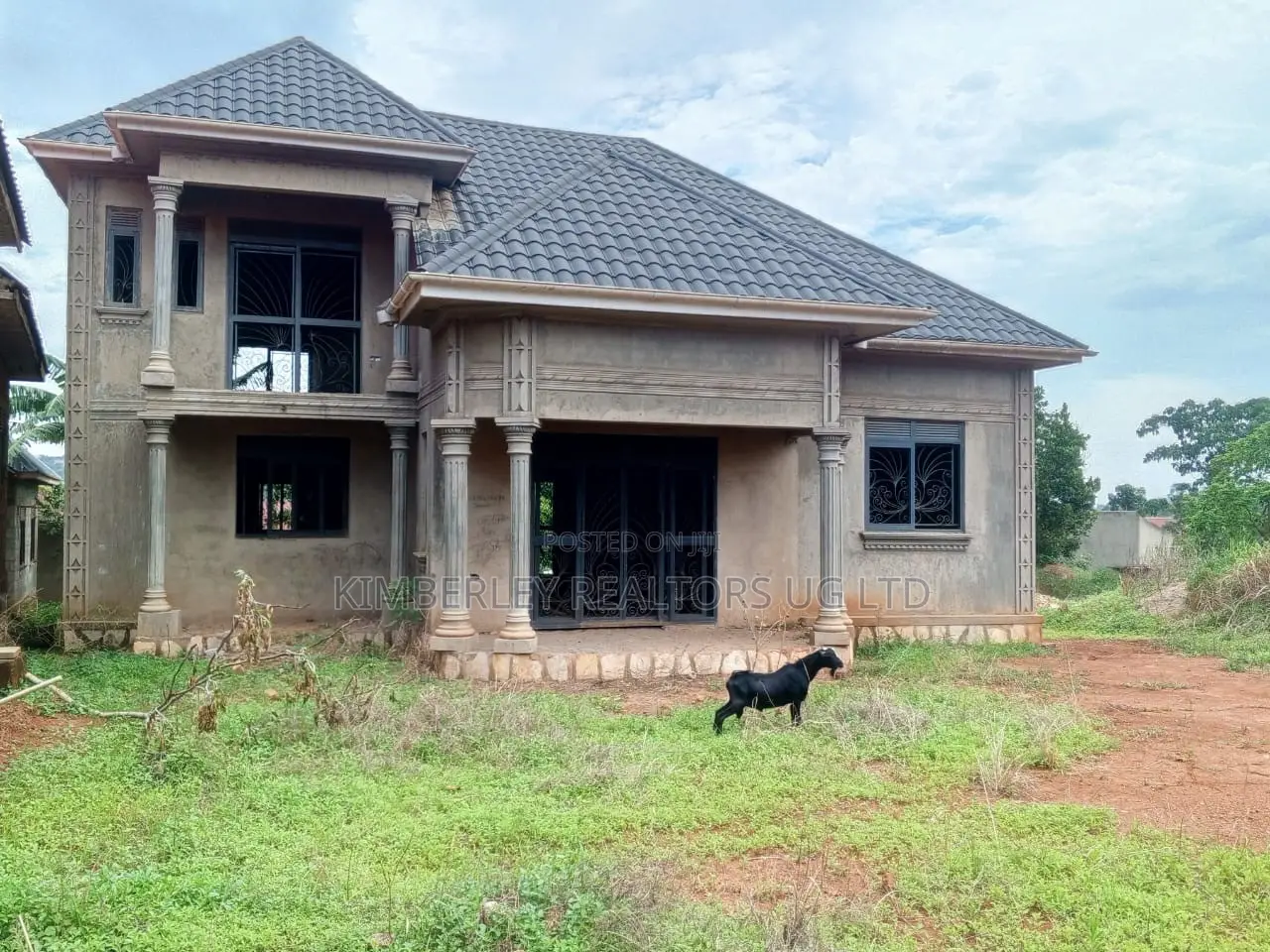 5-Bedroom House for Quick Sale – Kasangati Buwambo