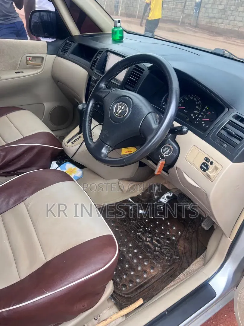 Toyota Corolla Spacio 1.5 X 2008 Silver